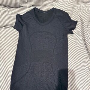 Lululemon swiftly tech size 6